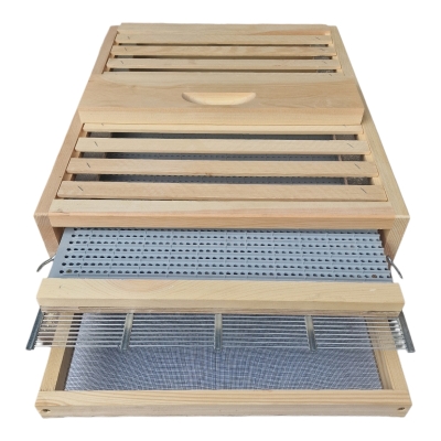 Dennica wielofunkcyjna z poławiaczem pyłku